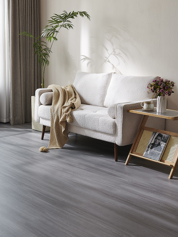 LVT-8807